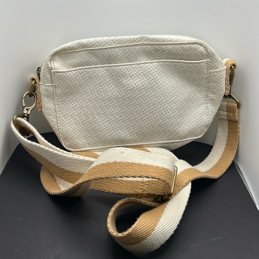 Thirty-One 31 Modern Tote BRAND NEW - White Basketweave